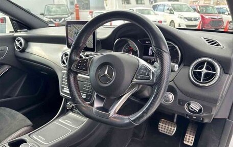 Mercedes-Benz CLA, 2019 год, 1 360 000 рублей, 11 фотография