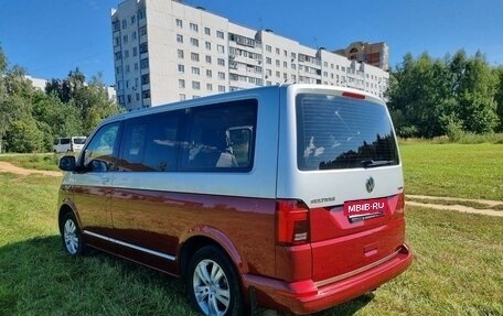 Volkswagen Multivan T6 рестайлинг, 2020 год, 7 000 000 рублей, 4 фотография