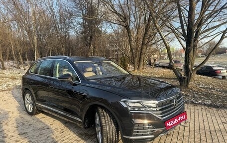 Volkswagen Touareg III, 2022 год, 10 997 000 рублей, 9 фотография