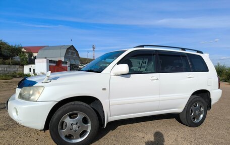 Toyota Kluger I, 2002 год, 1 050 000 рублей, 2 фотография