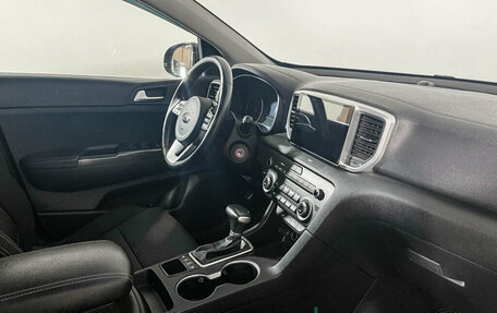 KIA Sportage IV рестайлинг, 2018 год, 2 197 000 рублей, 9 фотография