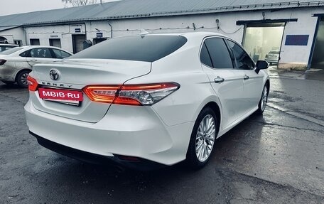 Toyota Camry, 2018 год, 3 099 999 рублей, 3 фотография