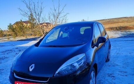 Renault Scenic III, 2012 год, 585 500 рублей, 4 фотография