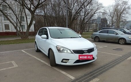 KIA cee'd I рестайлинг, 2011 год, 847 000 рублей, 2 фотография