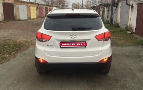 Hyundai ix35 I рестайлинг, 2014 год, 875 000 рублей, 3 фотография