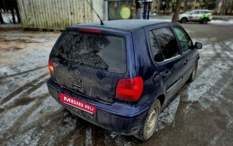 Volkswagen Polo III рестайлинг, 2001 год, 190 000 рублей, 3 фотография