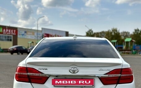 Toyota Camry, 2016 год, 2 700 000 рублей, 9 фотография