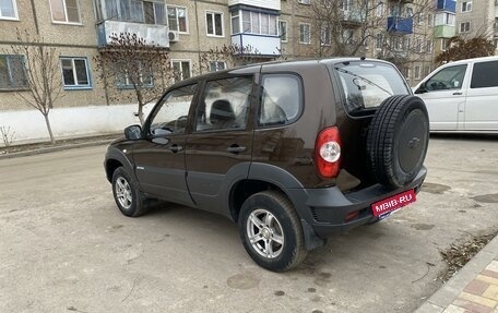 Chevrolet Niva I рестайлинг, 2011 год, 605 000 рублей, 7 фотография