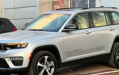 Jeep Grand Cherokee, 2023 год, 9 600 000 рублей, 2 фотография