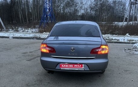 Skoda Superb III рестайлинг, 2012 год, 1 300 000 рублей, 4 фотография