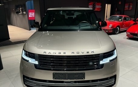 Land Rover Range Rover IV рестайлинг, 2024 год, 28 900 000 рублей, 2 фотография