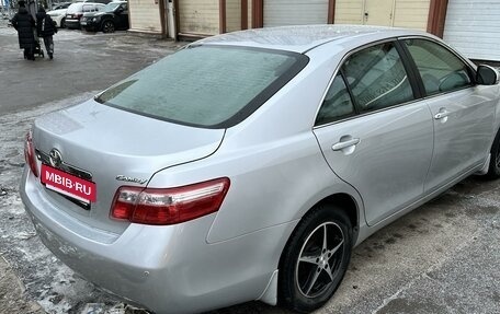 Toyota Camry, 2009 год, 1 400 000 рублей, 4 фотография