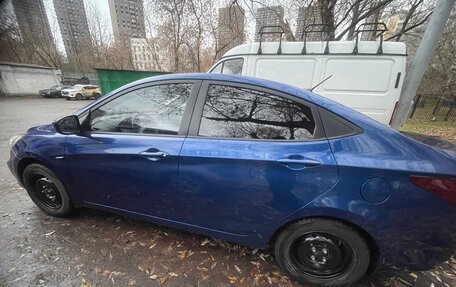 Hyundai Solaris II рестайлинг, 2011 год, 830 000 рублей, 6 фотография