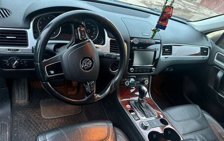 Volkswagen Touareg III, 2012 год, 2 100 000 рублей, 8 фотография