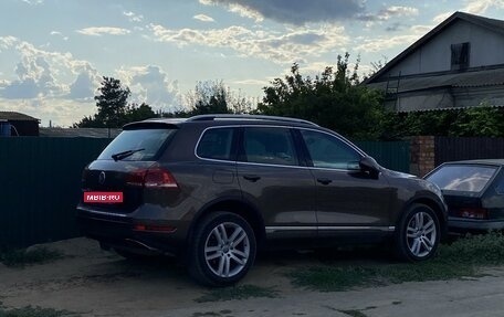 Volkswagen Touareg III, 2012 год, 2 100 000 рублей, 11 фотография