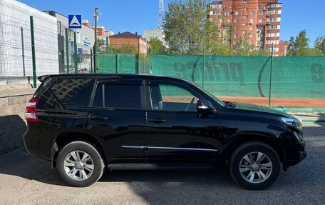 Toyota Land Cruiser Prado 150 рестайлинг 2, 2010 год, 2 500 000 рублей, 10 фотография