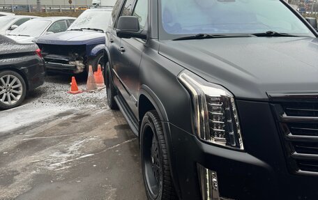 Cadillac Escalade IV, 2019 год, 6 000 000 рублей, 2 фотография