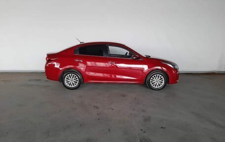 KIA Rio IV, 2018 год, 1 549 000 рублей, 4 фотография