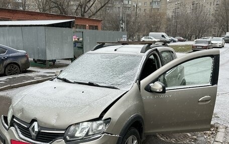 Renault Sandero II рестайлинг, 2017 год, 550 000 рублей, 4 фотография