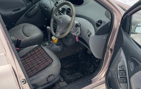 Toyota Vitz, 1999 год, 450 000 рублей, 12 фотография