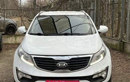 KIA Sportage III, 2013 год, 1 375 000 рублей, 2 фотография