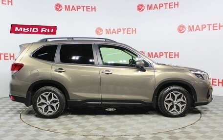 Subaru Forester, 2019 год, 2 355 000 рублей, 4 фотография