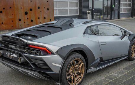 Lamborghini Huracán, 2024 год, 43 000 000 рублей, 5 фотография