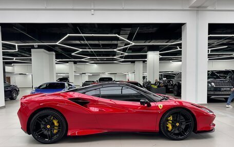 Ferrari F8, 2021 год, 35 990 000 рублей, 8 фотография