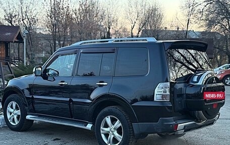 Mitsubishi Pajero IV, 2007 год, 1 600 000 рублей, 2 фотография