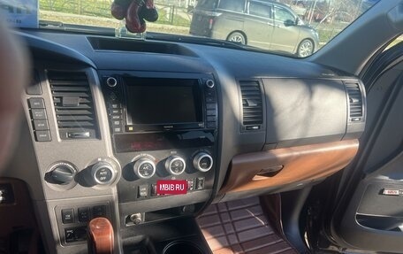 Toyota Sequoia II рестайлинг, 2011 год, 4 200 000 рублей, 16 фотография