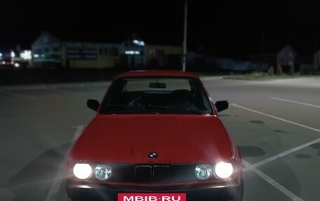 BMW 3 серия, 1987 год, 220 000 рублей, 2 фотография