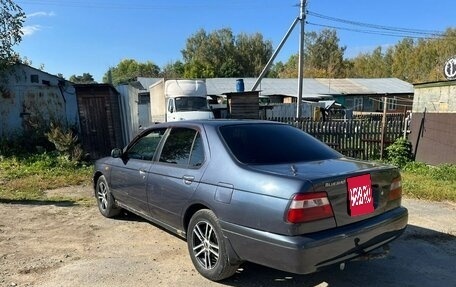 Nissan Bluebird XI, 2001 год, 260 000 рублей, 10 фотография