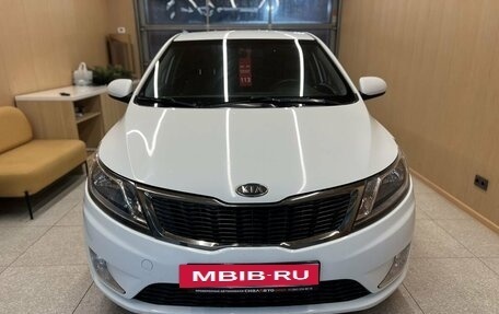 KIA Rio III рестайлинг, 2012 год, 1 060 000 рублей, 2 фотография