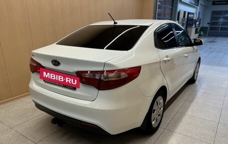 KIA Rio III рестайлинг, 2012 год, 1 060 000 рублей, 4 фотография