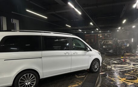 Mercedes-Benz V-Класс, 2014 год, 3 650 000 рублей, 3 фотография