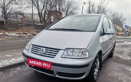 Volkswagen Sharan I рестайлинг, 2003 год, 599 000 рублей, 2 фотография