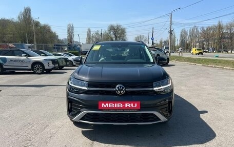 Volkswagen Tharu, 2023 год, 4 050 000 рублей, 2 фотография