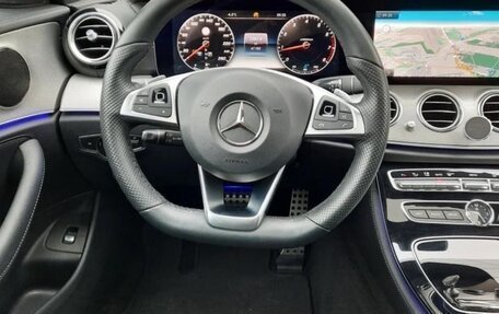 Mercedes-Benz E-Класс, 2017 год, 3 400 000 рублей, 10 фотография