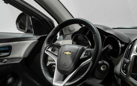 Chevrolet Cruze II, 2013 год, 999 000 рублей, 7 фотография