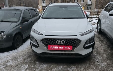 Hyundai Kona I, 2019 год, 2 250 000 рублей, 2 фотография