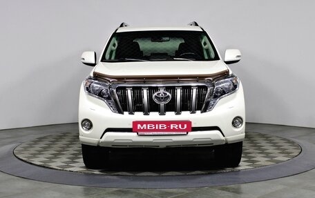 Toyota Land Cruiser Prado 150 рестайлинг 2, 2014 год, 3 357 000 рублей, 2 фотография