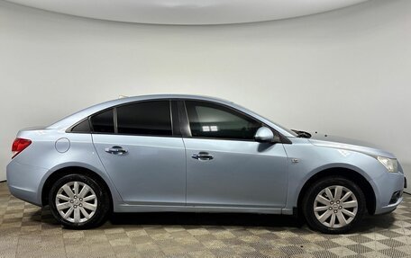 Chevrolet Cruze II, 2010 год, 641 000 рублей, 6 фотография