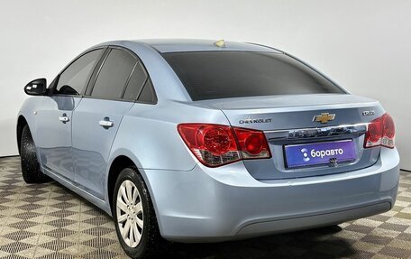 Chevrolet Cruze II, 2010 год, 641 000 рублей, 3 фотография