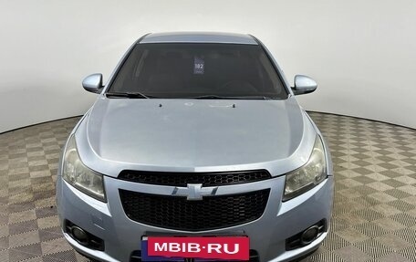 Chevrolet Cruze II, 2010 год, 641 000 рублей, 8 фотография