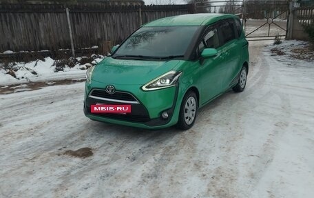 Toyota Sienta II, 2015 год, 1 600 000 рублей, 18 фотография