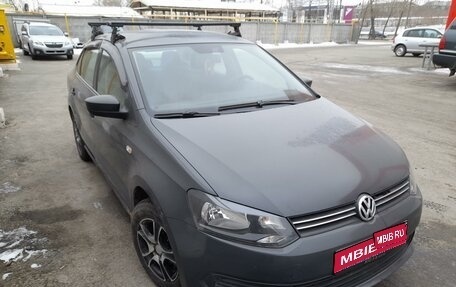 Volkswagen Polo VI (EU Market), 2011 год, 680 000 рублей, 1 фотография