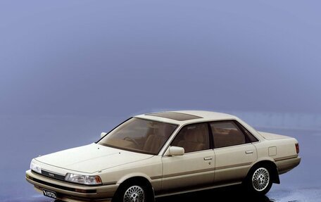 Toyota Vista, 1988 год, 250 000 рублей, 1 фотография