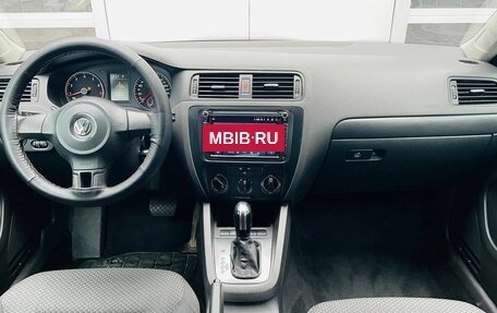 Volkswagen Jetta VI, 2013 год, 960 000 рублей, 14 фотография