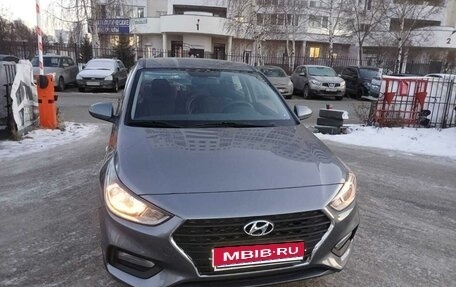 Hyundai Solaris II рестайлинг, 2019 год, 1 385 000 рублей, 1 фотография