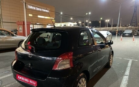 Toyota Yaris III рестайлинг, 2007 год, 600 000 рублей, 3 фотография